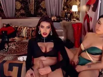 nataliabigcumer from Chaturbate