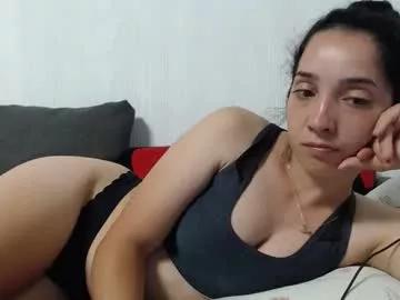 natalie_mia from Chaturbate