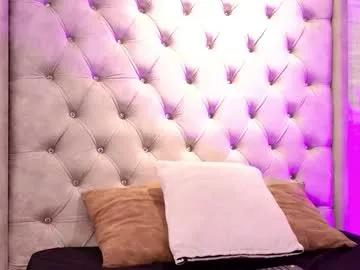 nataly_lblanck from Chaturbate