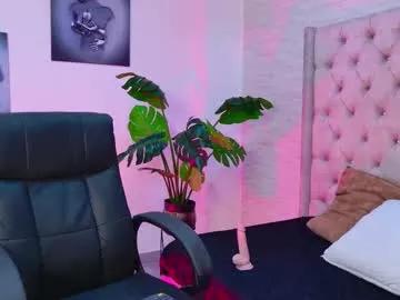 nataly_lblanck from Chaturbate