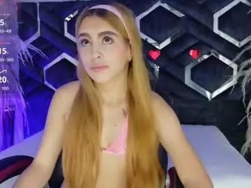 Discover our girls online shows and discover the company of countless livestreamers, with stunning shapes, sex toys and more.