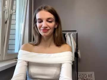Natashiafurfey webcams show profile image 