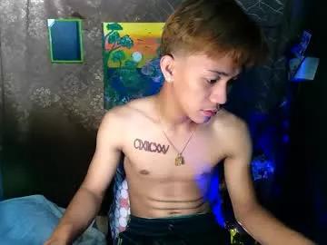 Naugthyboyloy webcams show profile image 