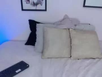 nayara_gh from Chaturbate
