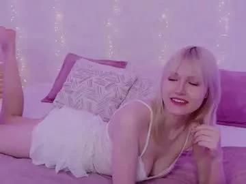 nellloyns from Chaturbate