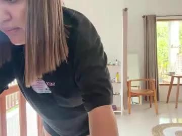 nellyfischer from Chaturbate