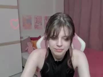 nellysunrise_1 from Chaturbate