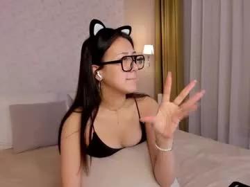 Nellyy_kimm webcams show profile image 