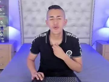 niick_adams from Chaturbate