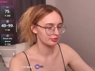Nikkiblys webcams show profile image 
