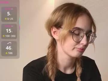 nikkiblys from Chaturbate