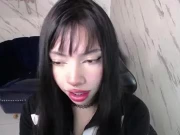 nikky_v from Chaturbate