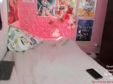 Nikylaine webcams show profile image 