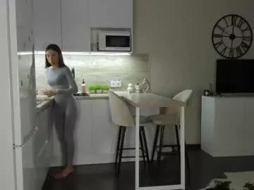 nilliluv from Chaturbate
