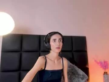 ninacavallli from Chaturbate