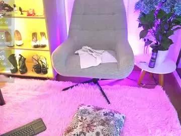 ninacollinss from Chaturbate