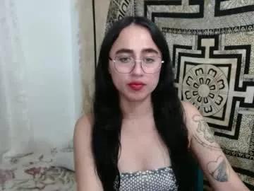 ninakravtz from Chaturbate