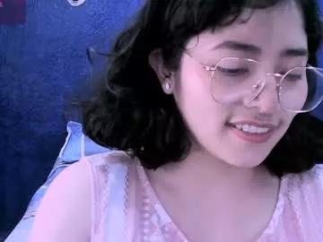 ninayellow from Chaturbate
