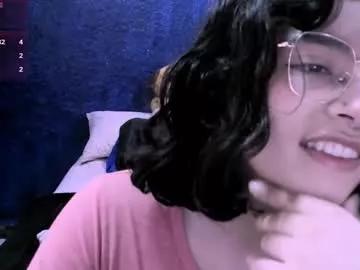 ninayellow from Chaturbate