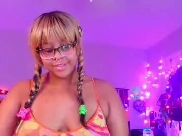nintendhoe_ from Chaturbate