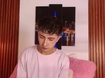noah_xitruxx from Chaturbate is Freechat