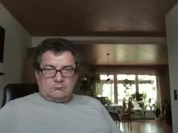nobbie44 from Chaturbate