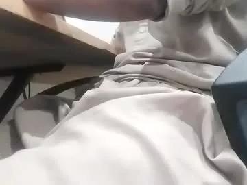 nooby942461 from Chaturbate