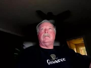 oldlakeguy from Chaturbate