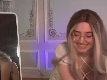oliilali from Chaturbate