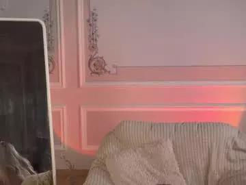 oliilali from Chaturbate