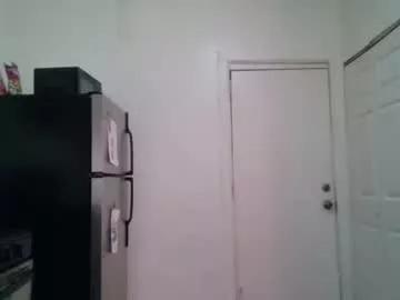 onenastemoefoe from Chaturbate