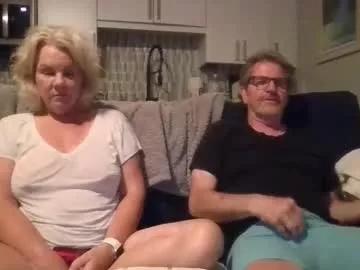 oneoften1000 from Chaturbate