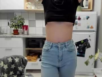 oops_britney from Chaturbate