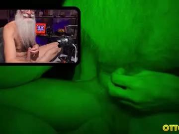 ottozeus from Chaturbate
