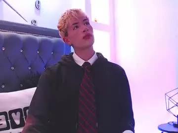 ozorio_dany from Chaturbate