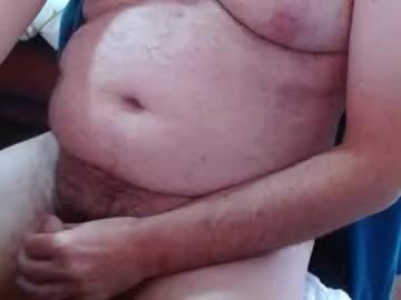 ozzieozzieoi from Chaturbate