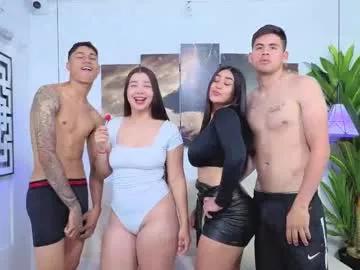 Discover our girls online shows and discover the company of countless livestreamers, with stunning shapes, sex toys and more.