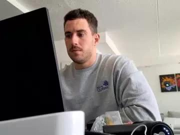peterskinny24 from Chaturbate