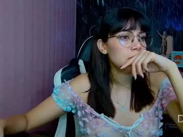 piixiie_d_oll from Chaturbate