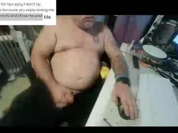 pini_z from Chaturbate