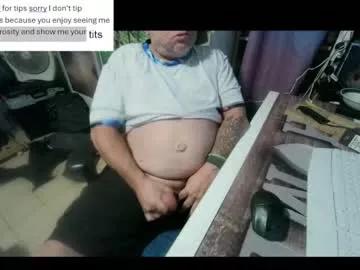 pini_z from Chaturbate