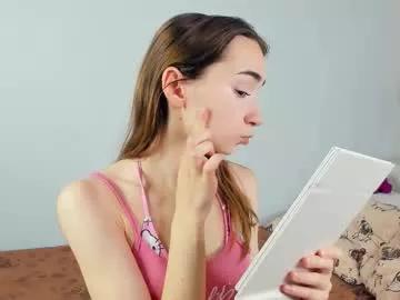 polly_bee from Chaturbate