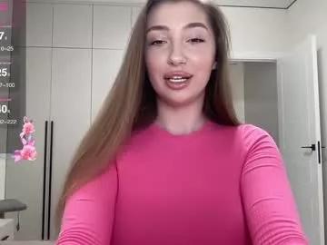 polly_dream from Chaturbate