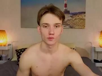 pupsenish from Chaturbate