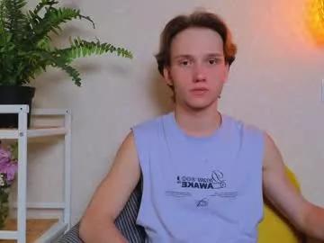 pupsenish from Chaturbate