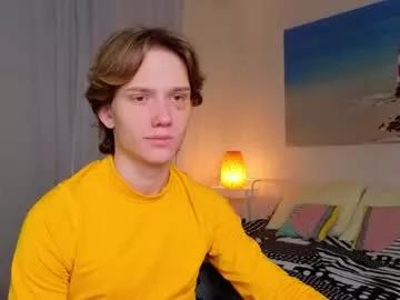 pupsenish from Chaturbate