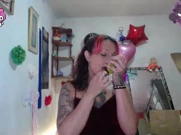 purplekattlyn from Chaturbate