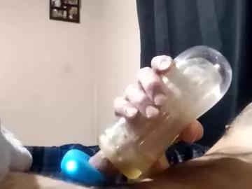 pussyluver420kik909587 from Chaturbate