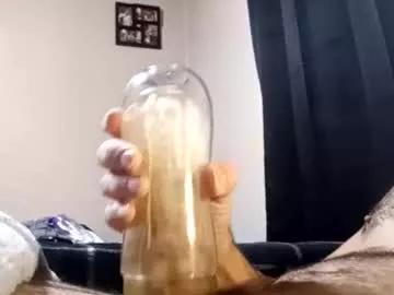 pussyluver420kik909587 from Chaturbate