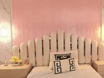 qeen_blackk from Chaturbate